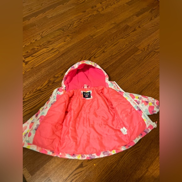 THE CHILDREN'S PLACE Bright Heart
Hooded Warm Jacket 2T - Picture 4 of 14